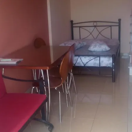 Giorgos Lux * Βόλος