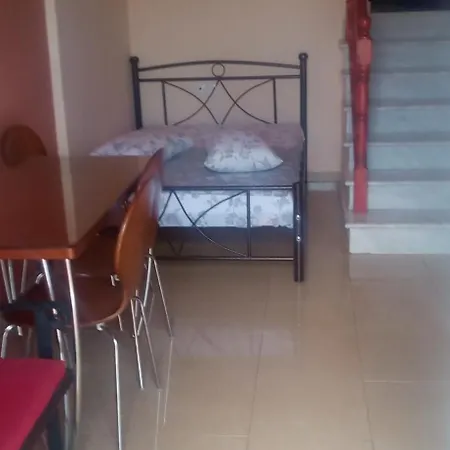 Giorgos Lux Βόλος